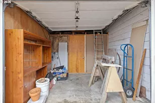 1035 SW 15th St, Lincoln City, OR 97367 - Photo 17