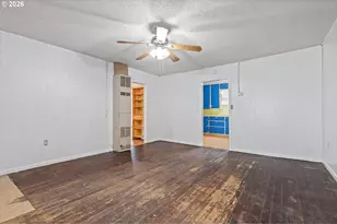 1035 SW 15th St, Lincoln City, OR 97367 - Photo 27