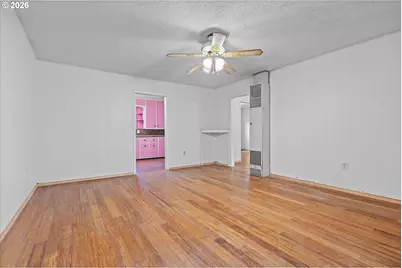 1035 SW 15th St, Lincoln City, OR 97367 - Photo 7