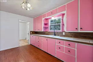 1035 SW 15th St, Lincoln City, OR 97367 - Photo 11