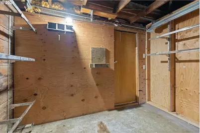 1035 SW 15th St, Lincoln City, OR 97367 - Photo 37