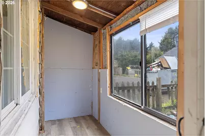 1035 SW 15th St, Lincoln City, OR 97367 - Photo 43