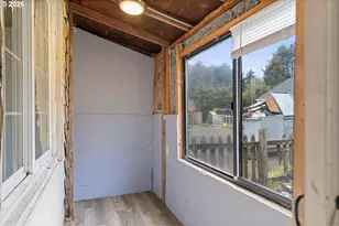 1035 SW 15th St, Lincoln City, OR 97367 - Photo 43