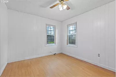 1035 SW 15th St, Lincoln City, OR 97367 - Photo 41