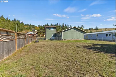 1826 22nd St, Myrtle Point, OR 97458 - Photo 7