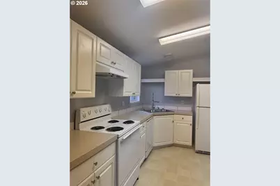 730 SW Sunset Way SW #77, Troutdale, OR 97060 - Photo 13