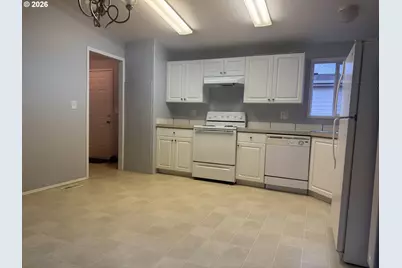 730 SW Sunset Way SW #77, Troutdale, OR 97060 - Photo 11