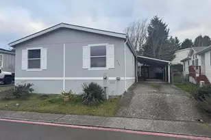 730 SW Sunset Way SW, Troutdale, OR 97060 - Photo 1