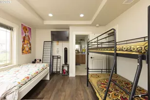 15092 NW Olive St, Portland, OR 97229 - Photo 9