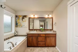 13537 SW Ash Ave, Portland, OR 97223 - Photo 23