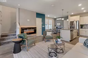 8062 SE Butternut Creek Pkwy, Hillsboro, OR 97123 - Photo 3