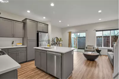 2830 22nd Ave #10, Forest Grove, OR 97116 - Photo 5