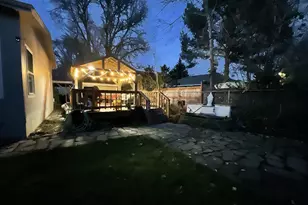 861 SW Liberty Bell Dr, Beaverton, OR 97006 - Photo 23