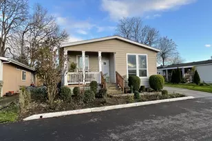 861 SW Liberty Bell Dr, Beaverton, OR 97006 - Photo 3