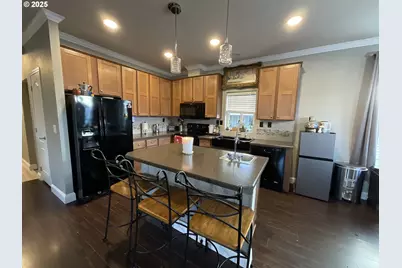 861 SW Liberty Bell Dr #295, Beaverton, OR 97006 - Photo 9