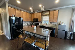 861 SW Liberty Bell Dr, Beaverton, OR 97006 - Photo 9