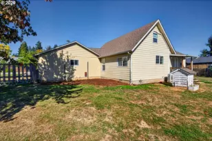 25194 Webster Ave, Monroe, OR 97456 - Photo 37