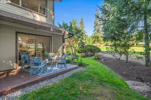 15660 SW Greenleaf Ct, Tigard, OR 97224 - Photo 41