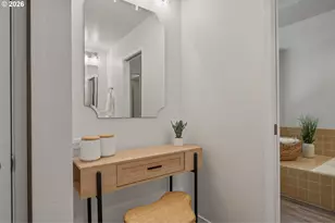 15660 SW Greenleaf Ct, Tigard, OR 97224 - Photo 27