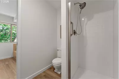 15660 SW Greenleaf Ct, Tigard, OR 97224 - Photo 31