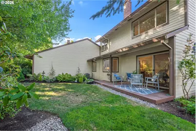 15660 SW Greenleaf Ct, Tigard, OR 97224 - Photo 39