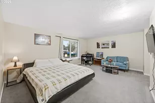 4193 SE Wynnwood Dr, Hillsboro, OR 97123 - Photo 9