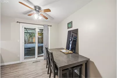 4193 SE Wynnwood Dr, Hillsboro, OR 97123 - Photo 25