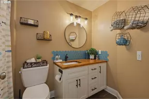 33833 NE Sunnyview Dr, Albany, OR 97322 - Photo 19