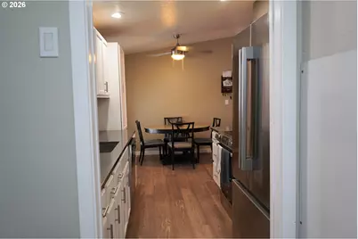 23077 SW Main St #7, Sherwood, OR 97140 - Photo 7