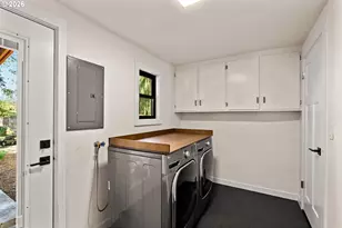 1928 Arthur St, Eugene, OR 97405 - Photo 21