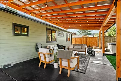 1928 Arthur St, Eugene, OR 97405 - Photo 27