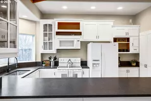 813 Howard Jordan Loop, Dayton, OR 97114 - Photo 21