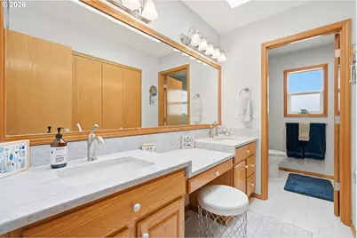 276 SE 8th Ave, Canby, OR 97013 - Photo 27