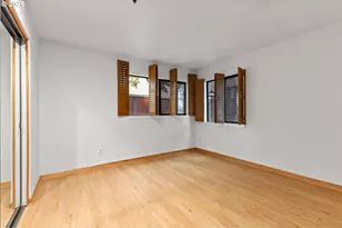 810 NW Naito Pkwy, Portland, OR 97209 - Photo 9