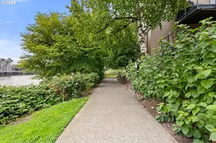 810 NW Naito Pkwy, Portland, OR 97209 - Photo 21