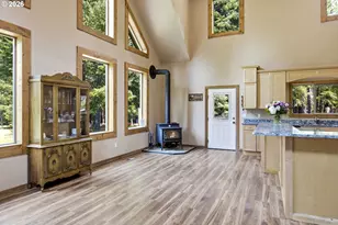 19 Lois Ln, Trout Lake, WA 98650 - Photo 5