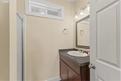 1228 Spruce St, Myrtle Point, OR 97458 - Photo 23