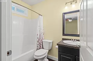 1228 Spruce St, Myrtle Point, OR 97458 - Photo 27
