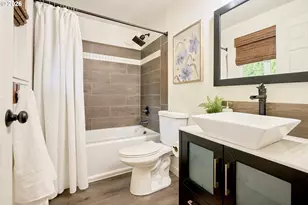 823 NE 96th Ave, Vancouver, WA 98664 - Photo 23