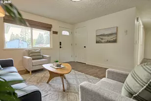 823 NE 96th Ave, Vancouver, WA 98664 - Photo 5