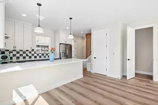 5446 NE Prescott St, Portland, OR 97218 - Photo 9