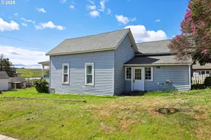 400 Mc Coy St, Moro, OR 97039 - Photo 13