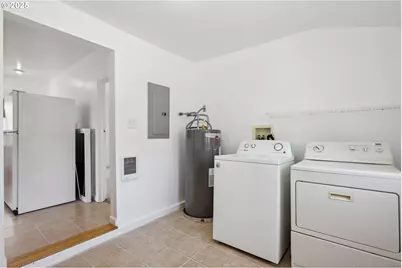 400 McCoy St, Moro, OR 97039 - Photo 29