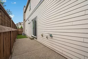 10883 SW Stockholm Dr, Wilsonville, OR 97070 - Photo 41