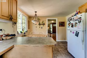 3374 Loma Linda Dr, Eugene, OR 97405 - Photo 15