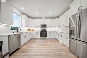 2524 NE 51st St, Vancouver, WA 98663 - Photo 9