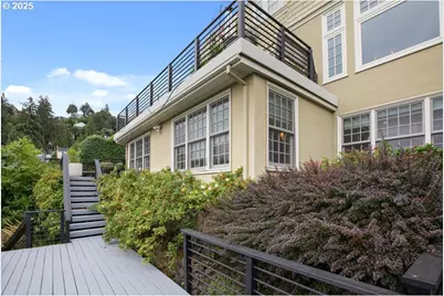 2677 NW Westover Rd, Portland, OR 97210 - Photo 45