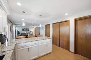 1515 NE Rock Ledge Dr, Keizer, OR 97303 - Photo 13