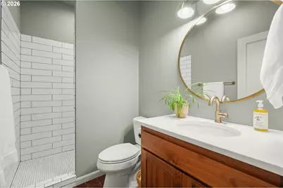 642 W 15th Ave, Eugene, OR 97402 - Photo 17