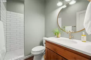 642 W 15th Ave, Eugene, OR 97402 - Photo 17